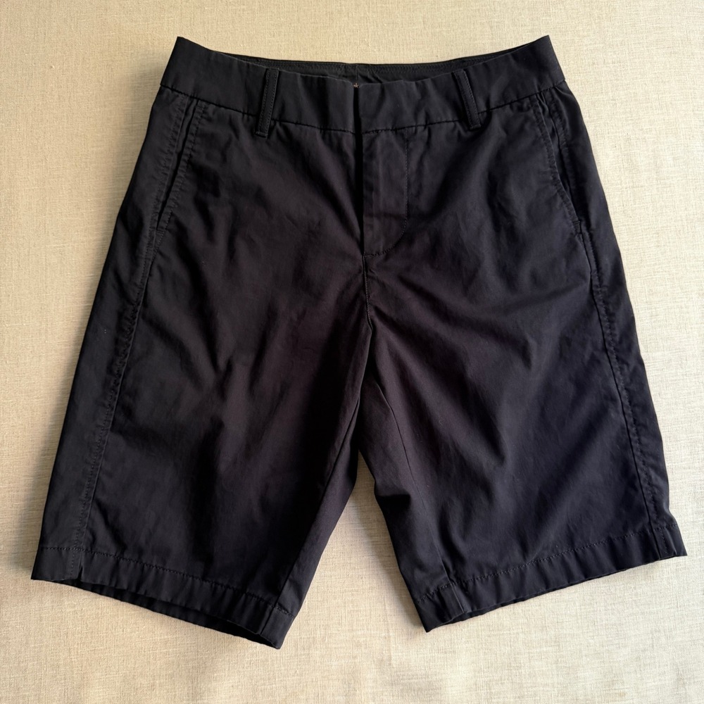 Quince Organic Stretch Cotton Chino Bermuda Shorts Black 4 Minimalist LB53176